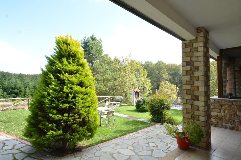 Guesthouse Rodamos Taxiarkhis  Bagian luar foto