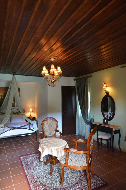 Guesthouse Rodamos Taxiarkhis  Bagian luar foto